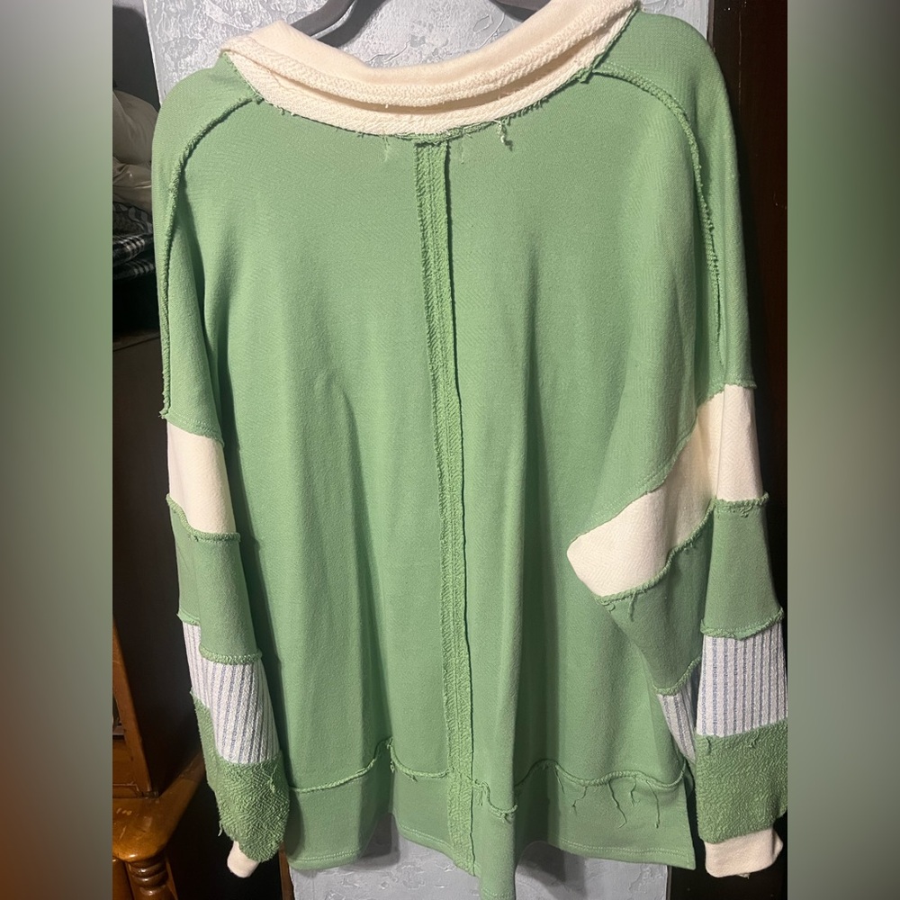 Bucket List Sweatshirt/Pullover - image 4